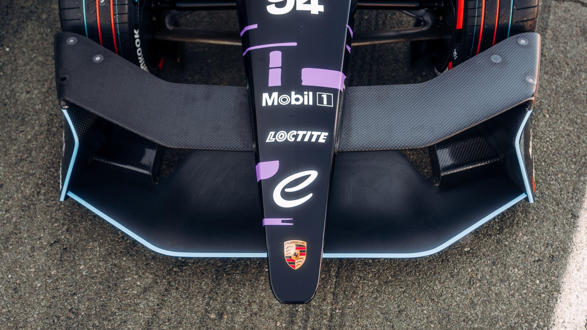 SMALL_327780_1920x1280